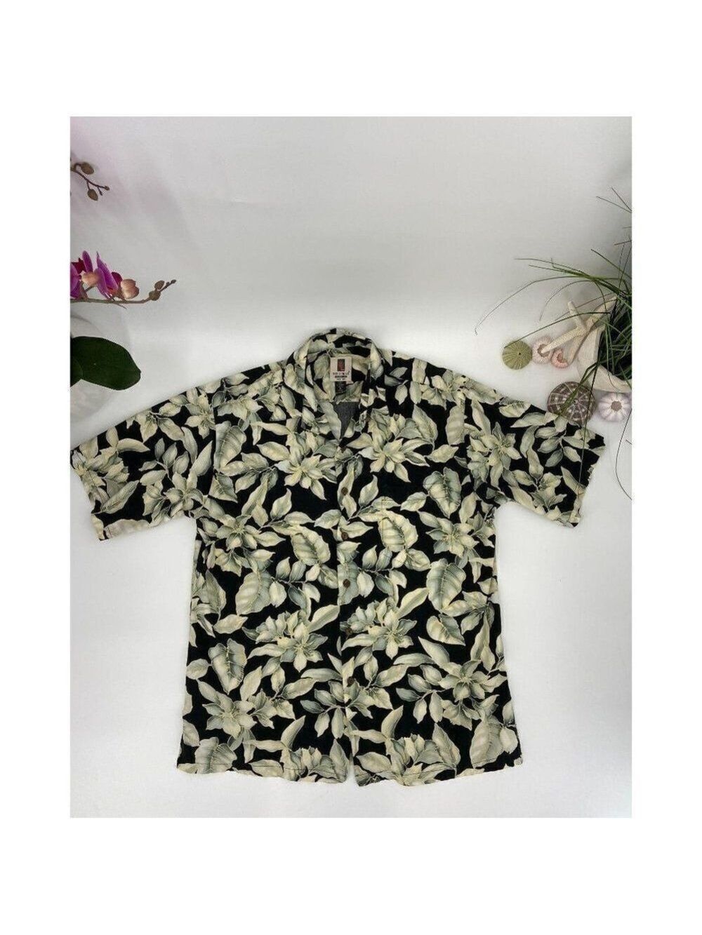 Vintage Hawaiian Aloha Shirt